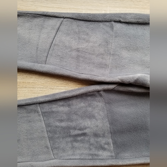 Gap nwot boys Medium 8-10 super soft gray fleece pants - Picture 3 of 12
